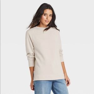 • universal thread cream tunic sweatshirt •